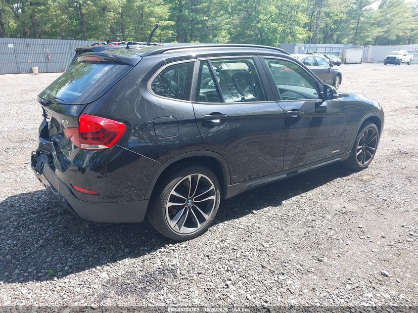 2013 BMW X1 VIN WBAVL1C57DVR87079 IAAI salvage auction — REAR END, Clear (New Jersey), sold $900 on 2026-07-22 (photo 4)