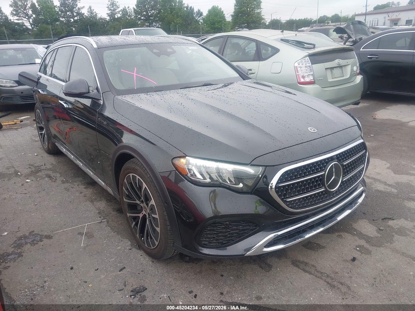 2025 Mercedes-benz E-klasse VIN W1KLH6FB2SA154469 — IAAI salvage auction photo