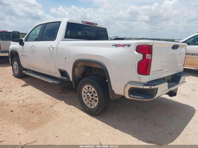2025 Chevrolet Silverado VIN 2GC1KNEY4S1233963 IAAI salvage auction — RIGHT FRONT, Enterprise Vehicles Clear Only (Texas), sold $36,350 on 2026-07-21 (photo 3)