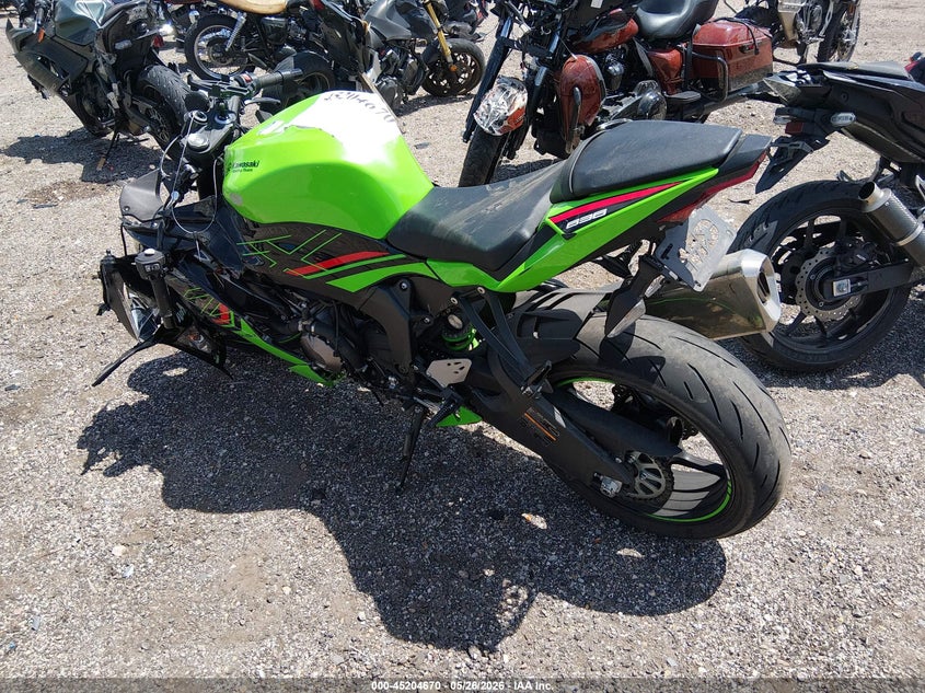 2023 Kawasaki Zx VIN JKBZXJH11PA017471 IAAI salvage auction — FRONT END, Salvage (Utah), sold $2,650 on 2026-07-15 (photo 3)