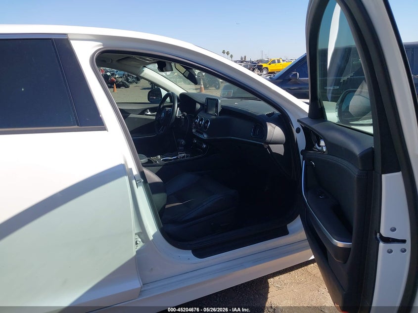 2019 Kia Stinger VIN KNAE15LA9K6066144 IAAI salvage auction — NORMAL WEAR, Restored (Arizona), sold $3,325 on 2026-07-14 (photo 5)