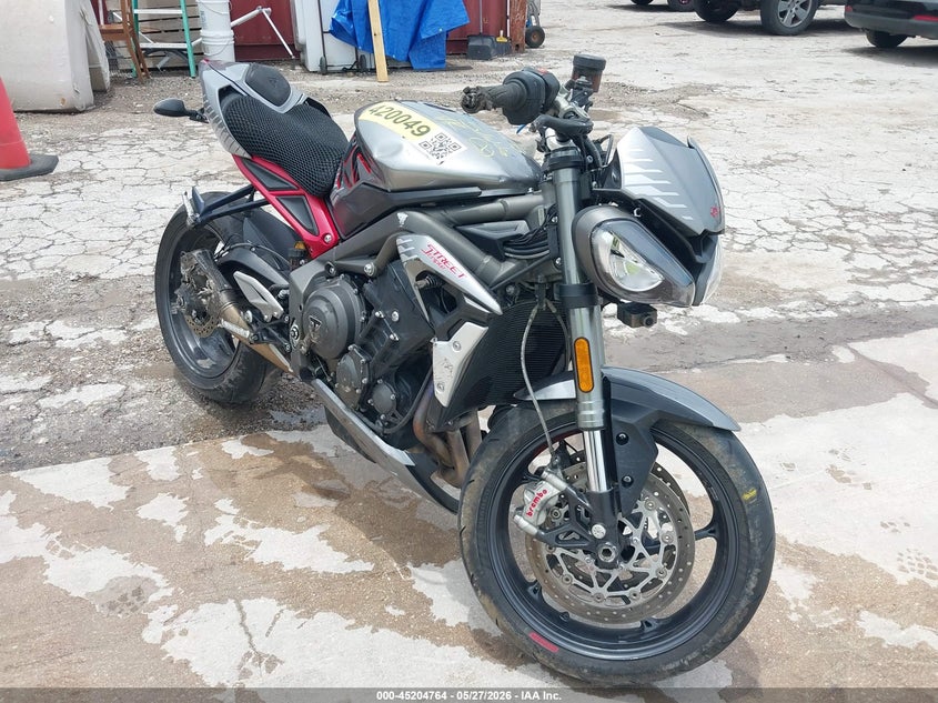 2022 Triumph motorcycle Street VIN SMTA554SXNTAY9293 IAAI salvage auction — SIDE, Salvage (Texas), sold $975 on 2026-07-28 (photo 1)