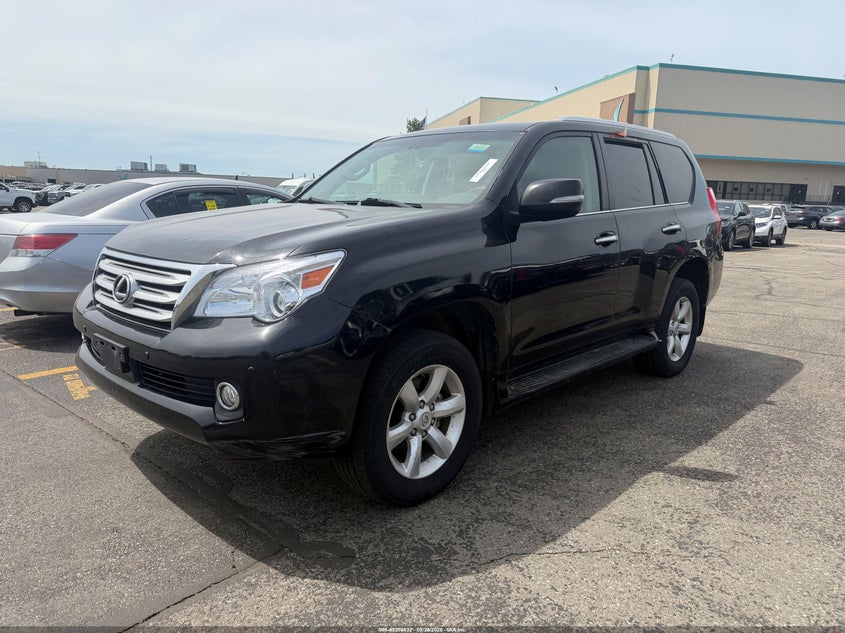 2010 Lexus Gx 460 VIN JTJBM7FX3A5005897 IAAI salvage auction — NORMAL WEAR, Original (Maine), sold $7,775 on 2026-07-08 (photo 2)