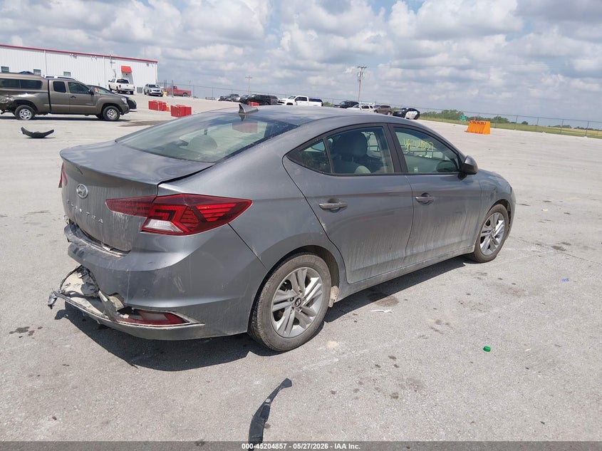 2019 Hyundai Elantra VIN KMHD84LF5KU769098 IAAI salvage auction — REAR END, Salvage Title, sold $1,800 on 2026-07-09 (photo 4)