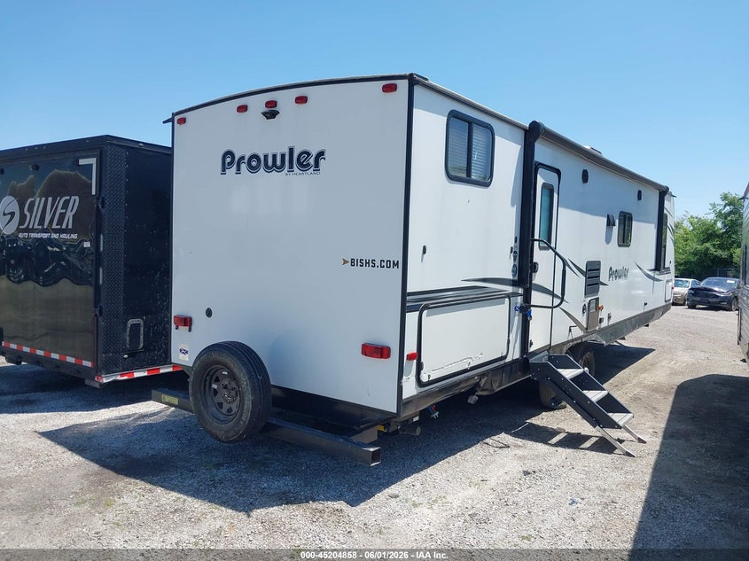 2021 Heartland rv Other VIN 5SFPB3727ME440109 IAAI salvage auction — SIDE, Salvage (Illinois), sold $1,100 on 2026-07-15 (photo 4)