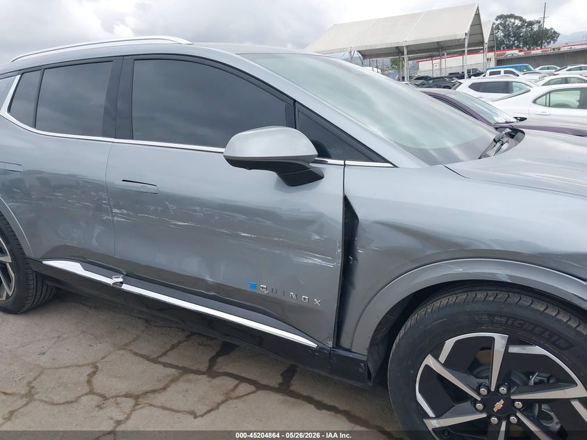 2024 Chevrolet Equinox VIN 3GN7DLRR5RS294580 IAAI salvage auction — RIGHT SIDE, Salvage (California), sold $10,200 on 2026-07-30 (photo 6)