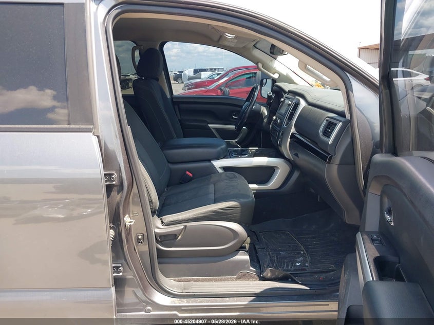 2017 Nissan TITAN VIN 1N6AA1E65HN524910 IAAI salvage auction — FRONT END, Salvage Title, sold $2,900 on 2026-07-22 (photo 5)