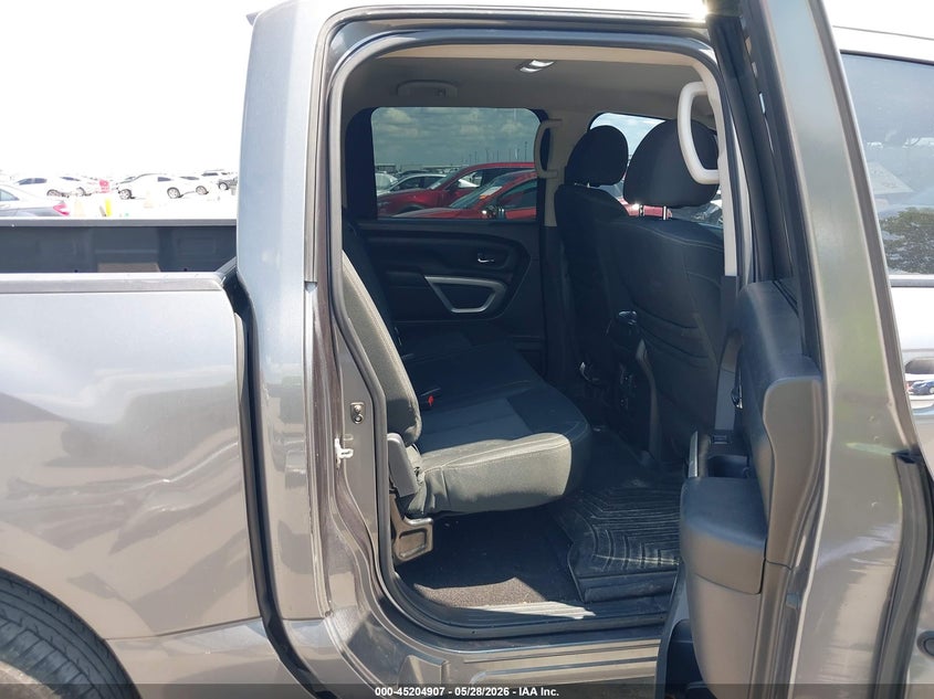 2017 Nissan TITAN VIN 1N6AA1E65HN524910 IAAI salvage auction — FRONT END, Salvage Title, sold $2,900 on 2026-07-22 (photo 8)