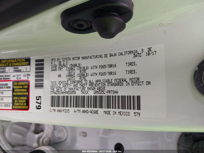 2017 Toyota Tacoma VIN 3TMAZ5CN4HM052058 IAAI salvage auction — ROLLOVER, Salvage Title, sold $5,600 on 2026-07-19 (photo 9)