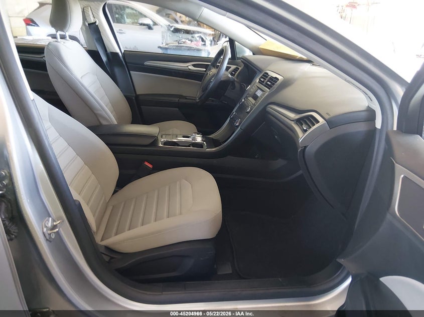 2020 Ford Fusion VIN 3FA6P0G70LR201576 IAAI salvage auction — NORMAL WEAR, Sf97 (New York), sold $7,200 on 2026-07-27 (photo 5)