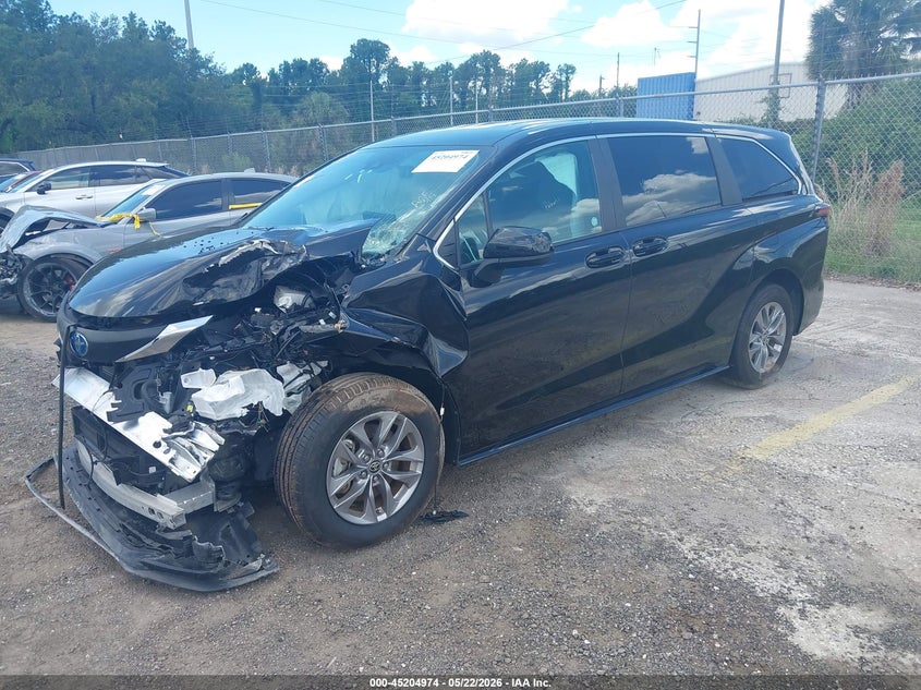 2025 Toyota Sienna VIN 5TDKRKEC6SS231823 IAAI salvage auction — FRONT END, Certificate Of Destruction (Florida), sold $4,950 on 2026-07-15 (photo 2)