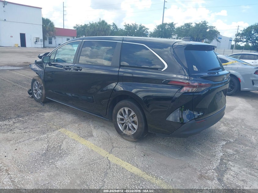 2025 Toyota Sienna VIN 5TDKRKEC6SS231823 IAAI salvage auction — FRONT END, Certificate Of Destruction (Florida), sold $4,950 on 2026-07-15 (photo 3)