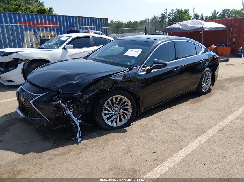 2019 Lexus ES VIN 58ABZ1B19KU029863 IAAI salvage auction — LEFT FRONT, Salvage Title, sold $8,900 on 2026-07-23 (photo 2)