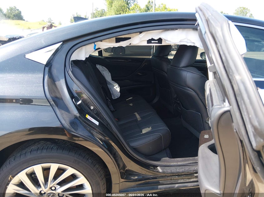 2019 Lexus ES VIN 58ABZ1B19KU029863 IAAI salvage auction — LEFT FRONT, Salvage Title, sold $8,900 on 2026-07-30 (photo 8)