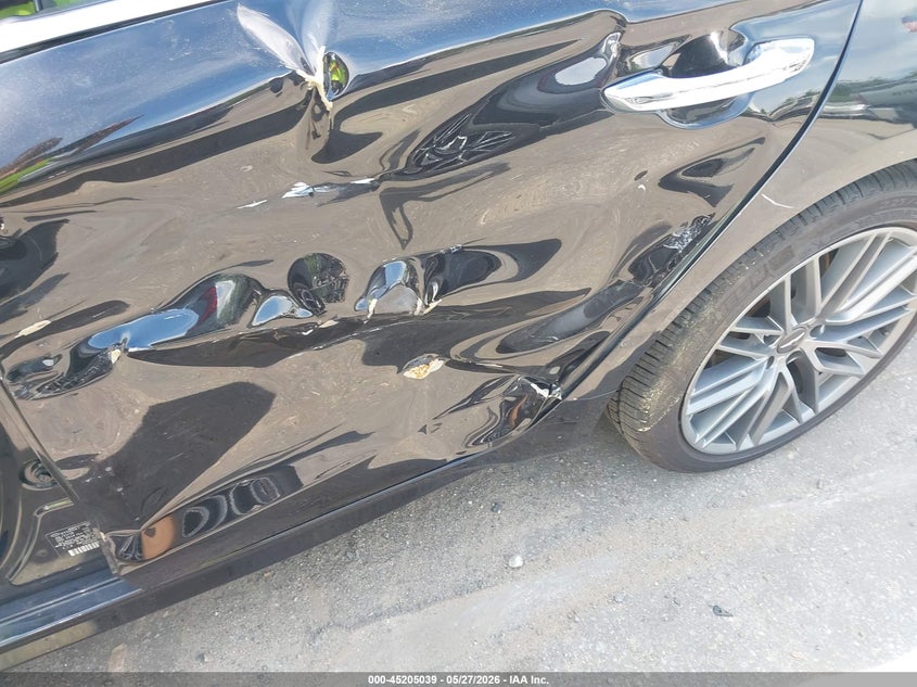 2019 Genesis G70 VIN KMTG44LA6KU018126 IAAI salvage auction — LEFT SIDE, Salvage Title, sold $4,150 on 2026-07-18 (photo 6)