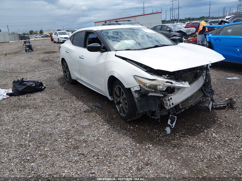 2017 Nissan Maxima VIN 1N4AA6APXHC374423 IAAI salvage auction — LEFT SIDE, Salvage Title, sold $350 on 2026-07-29 (photo 1)