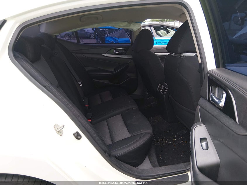 2017 Nissan Maxima VIN 1N4AA6APXHC374423 IAAI salvage auction — LEFT SIDE, Salvage Title, sold $350 on 2026-07-29 (photo 8)
