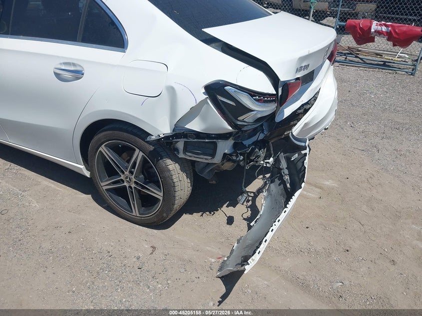 2019 Mercedes-benz A-klasse VIN WDD3G4FB6KW026441 IAAI salvage auction — REAR END, Salvage Title, sold $6,600 on 2026-07-20 (photo 6)