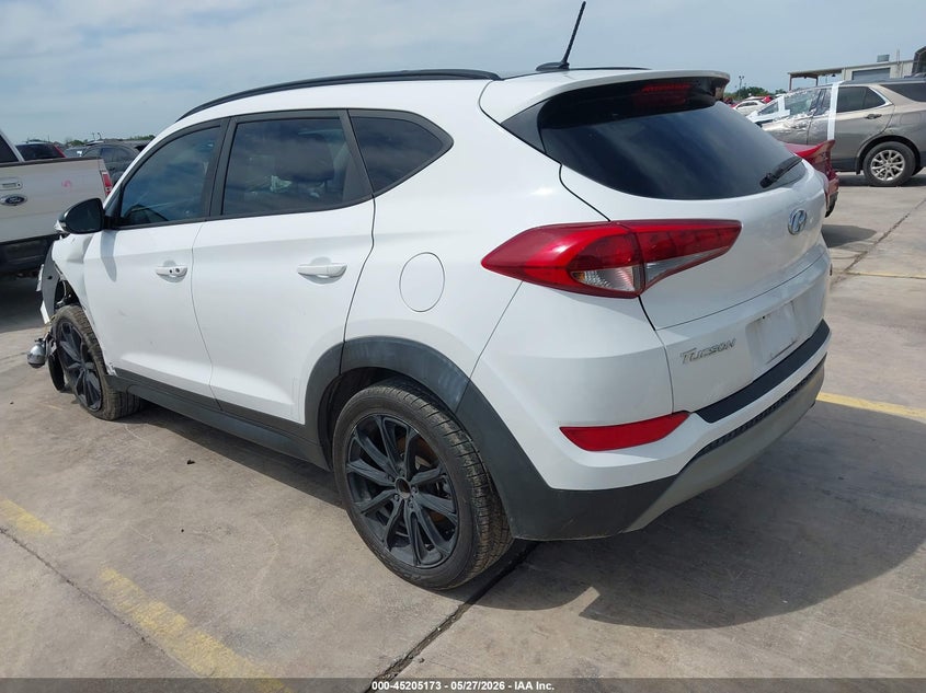 2017 Hyundai Tucson VIN KM8J33A25HU549433 IAAI salvage auction — LEFT FRONT, Salvage Title, sold $2,400 on 2026-07-06 (photo 3)