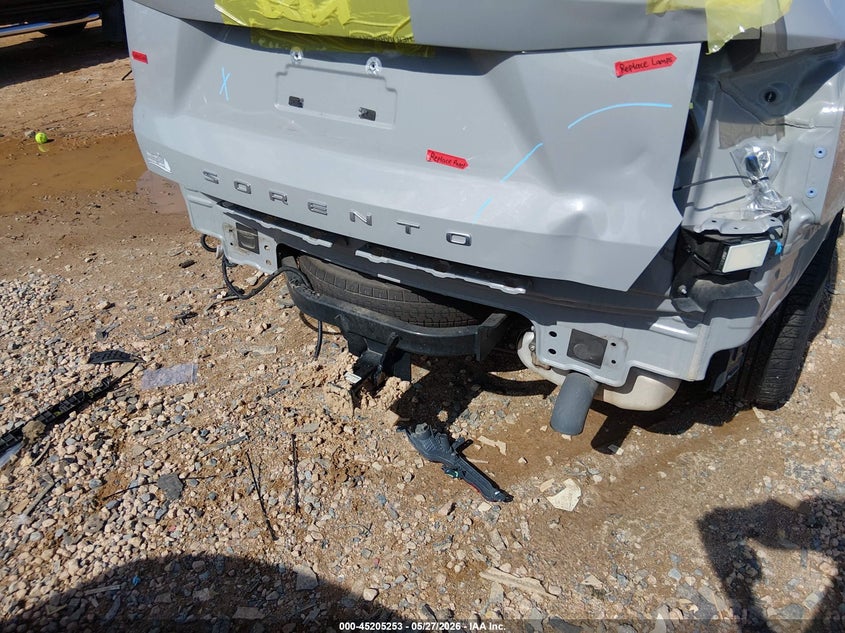 2022 Kia Sorento VIN 5XYRH4LF3NG128046 IAAI salvage auction — REAR END, Salvage Title, sold $9,100 on 2026-07-13 (photo 6)