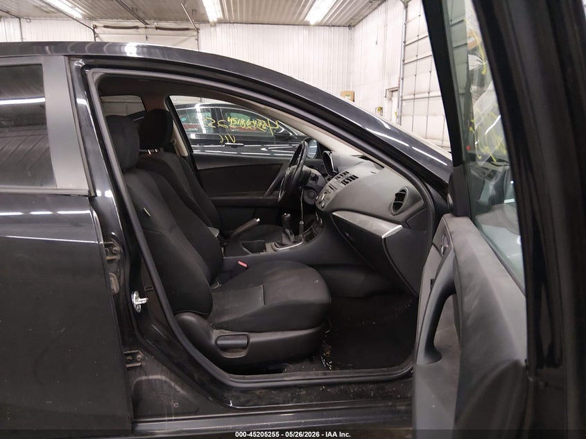 2013 Mazda 3 VIN JM1BL1L79D1822066 IAAI salvage auction — FRONT END, Prior Salvage (Minnesota), sold $375 on 2026-07-14 (photo 5)
