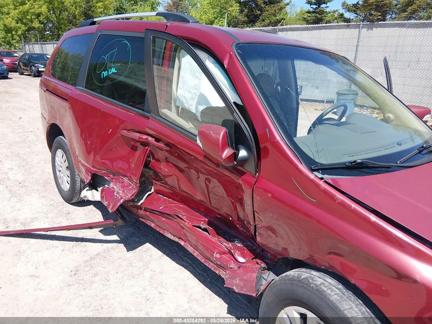 2011 Kia SEDONA VIN KNDMG4C7XB6379683 IAAI salvage auction — RIGHT SIDE, Junk Bill Of Sale Mv2459 (Wisconsin), sold $250 on 2026-07-08 (photo 6)