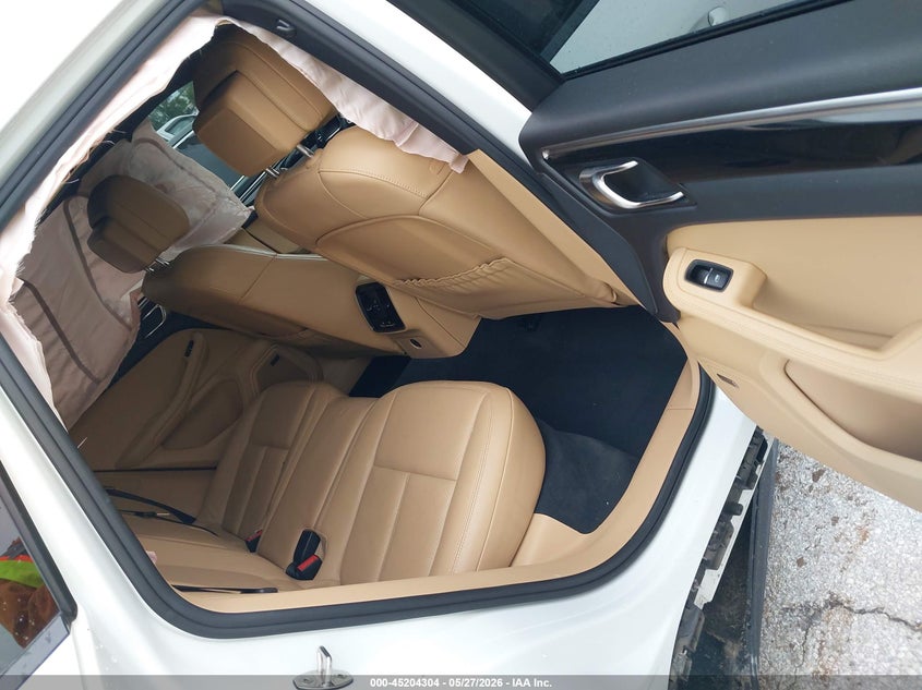 2017 Porsche Macan VIN WP1AA2A50HLB00258 IAAI salvage auction — RIGHT FRONT, Salvage (Missouri), sold $6,400 on 2026-07-20 (photo 8)