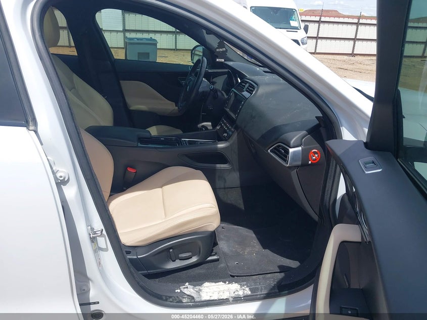 2018 Jaguar F-pace VIN SADCJ2FN2JA257850 IAAI salvage auction — HAIL, Original (Texas), sold $2,550 on 2026-07-30 (photo 5)