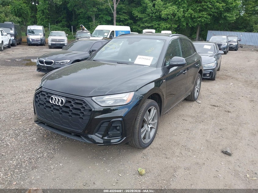 2025 Audi Q5 VIN WA1GAAFY1S2019091 IAAI salvage auction — RIGHT SIDE, Salvage Title, sold $14,700 on 2026-07-18 (photo 2)