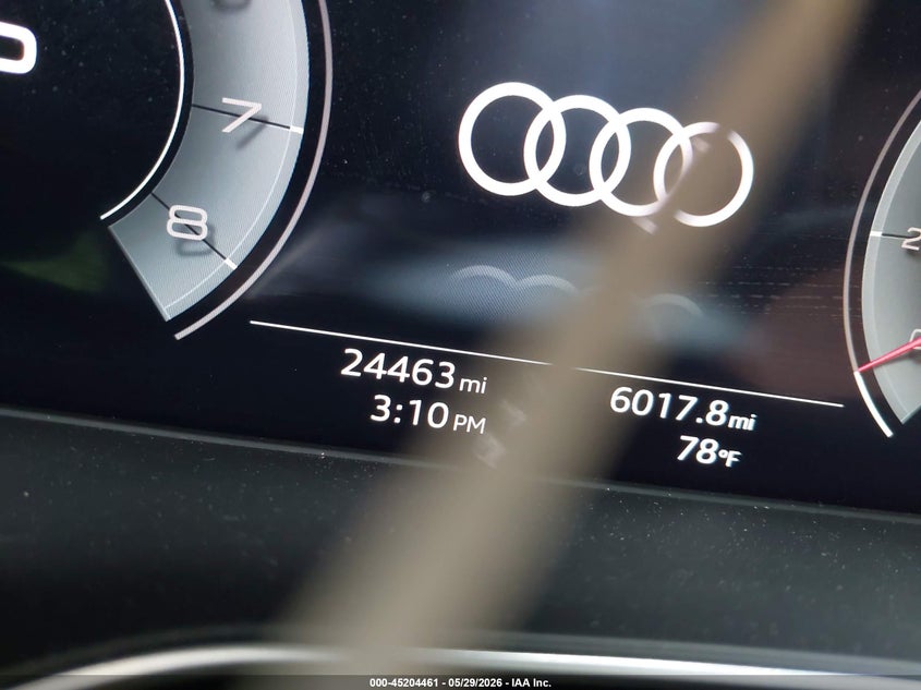 2025 Audi Q5 VIN WA1GAAFY1S2019091 IAAI salvage auction — RIGHT SIDE, Salvage Title, sold $14,700 on 2026-07-18 (photo 7)