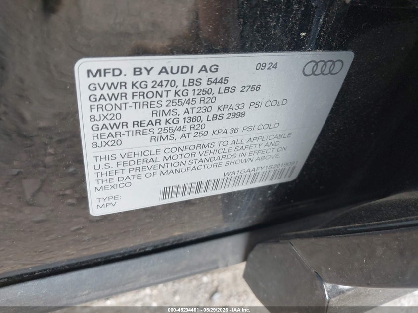 2025 Audi Q5 VIN WA1GAAFY1S2019091 IAAI salvage auction — RIGHT SIDE, Salvage Title, sold $14,700 on 2026-07-18 (photo 9)