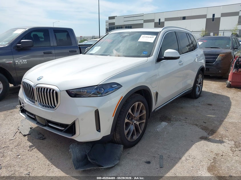 2026 BMW X5 VIN 5UX43EU09T9243921 IAAI salvage auction — RIGHT SIDE, Salvage Title, sold $50,250 on 2026-07-30 (photo 2)