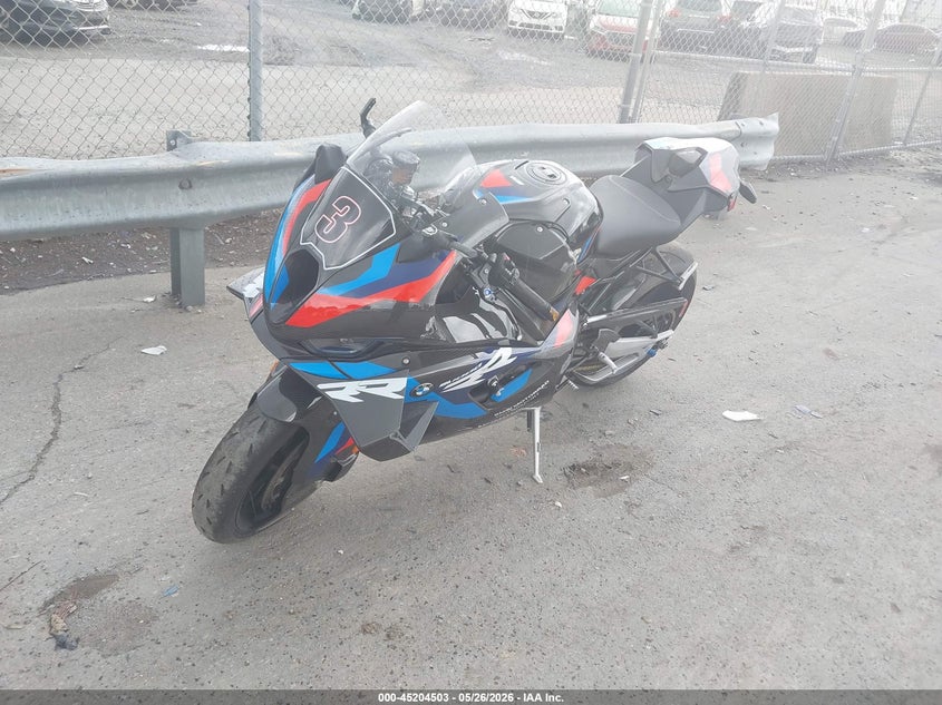 2024 BMW M VIN WB10P0304R6J12556 IAAI salvage auction — FRONT END, Salvage (North Carolina), sold $16,200 on 2026-07-14 (photo 2)