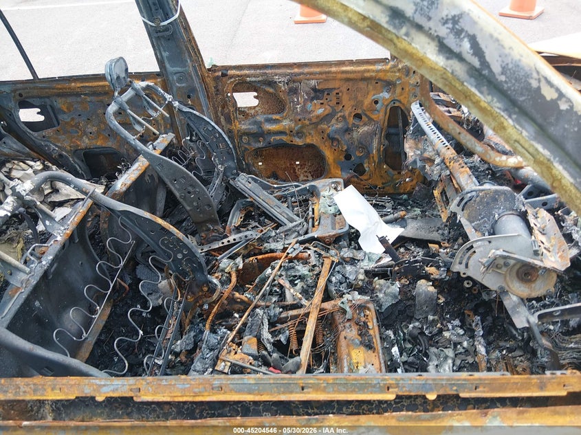 2000 Toyota 4runner VIN JT3HN87R9Y9032075 IAAI salvage auction — ENGINE BURN, Non-Repairable (Tennessee), sold $150 on 2026-07-14 (photo 5)