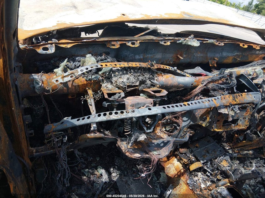2000 Toyota 4runner VIN JT3HN87R9Y9032075 IAAI salvage auction — ENGINE BURN, Non-Repairable (Tennessee), sold $150 on 2026-07-14 (photo 7)