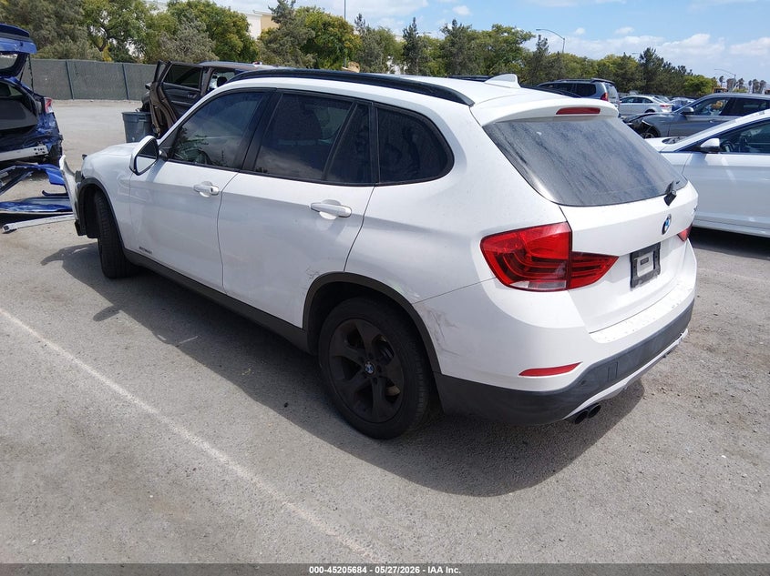 2015 BMW X1 VIN WBAVM1C50FV317325 IAAI salvage auction — FRONT END, Salvage Title, sold $1,200 on 2026-07-13 (photo 3)