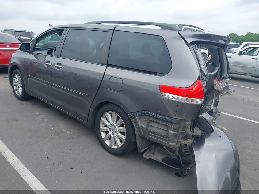 2012 Toyota Sienna VIN 5TDYK3DC1CS261271 IAAI salvage auction — REAR END, Salvage (North Carolina), sold $825 on 2026-07-15 (photo 3)
