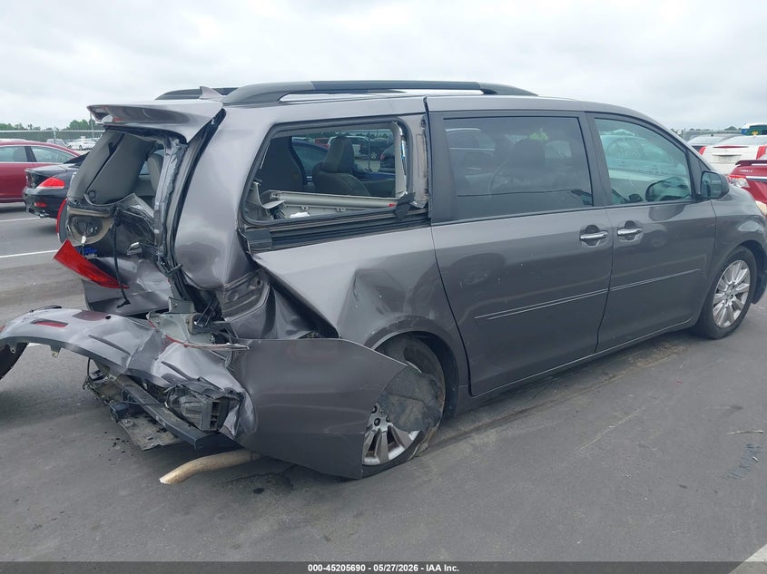2012 Toyota Sienna VIN 5TDYK3DC1CS261271 IAAI salvage auction — REAR END, Salvage (North Carolina), sold $825 on 2026-07-15 (photo 4)