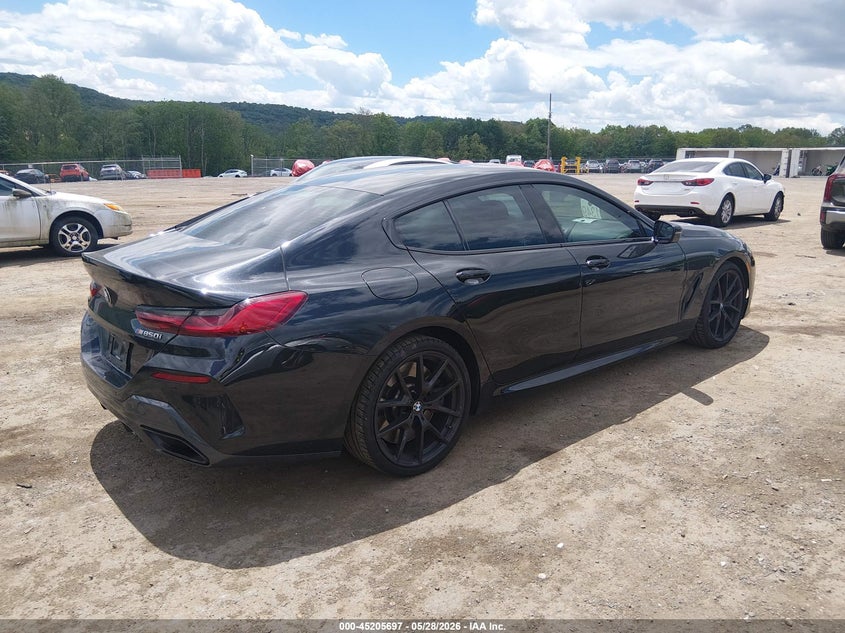 2022 BMW 8er VIN WBAGV8C07NCH75265 IAAI salvage auction — UNKNOWN, Salvage (New Jersey), sold $28,300 on 2026-09-03 (photo 4)