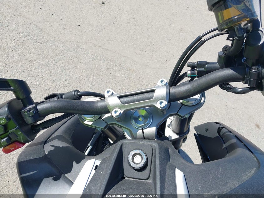 2025 Cf moto 450nk VIN LCEPESLB9S6002001 IAAI salvage auction — FRONT END, Salvage (New Hampshire), sold $25 on 2026-09-16 (photo 7)