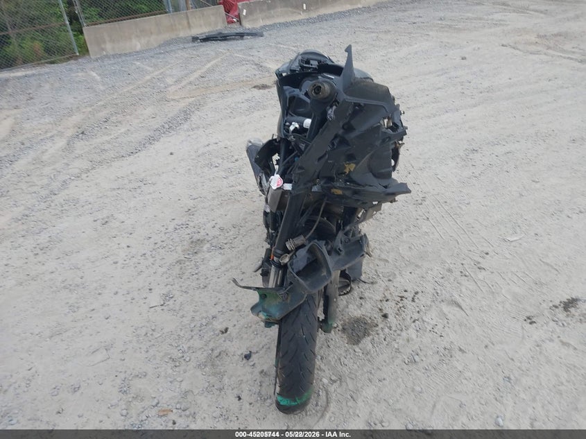 2025 Yamaha VIN MH3RH25E9SK002600 IAAI salvage auction — ALL OVER, Salvage (Idaho), sold $25 on 2026-08-25 (photo 5)