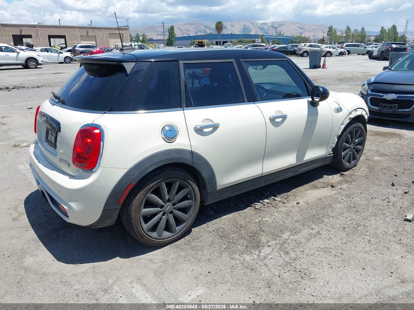 2015 Mini Hard top VIN WMWXU3C5XF2B55857 IAAI salvage auction — FRONT END, Salvage Title, sold $700 on 2026-07-20 (photo 4)