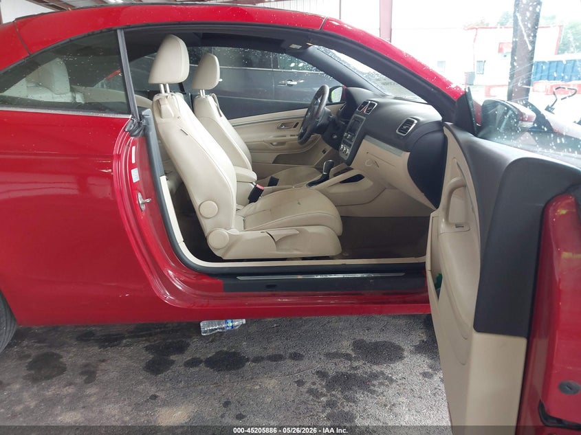 2014 Volkswagen Eos VIN WVWBW8AH0EV001279 IAAI salvage auction — FRONT & REAR, Salvage (Indiana), sold $1,000 on 2026-07-09 (photo 5)
