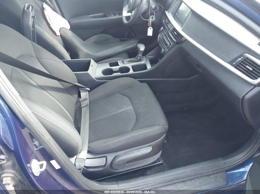 2019 Kia Optima VIN 5XXGT4L38KG373288 IAAI salvage auction — LEFT SIDE, Salvage Title, sold $1,250 on 2026-07-14 (photo 5)