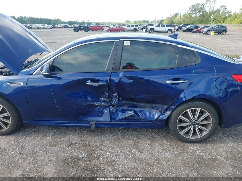 2019 Kia Optima VIN 5XXGT4L38KG373288 IAAI salvage auction — LEFT SIDE, Salvage Title, sold $1,250 on 2026-07-14 (photo 6)