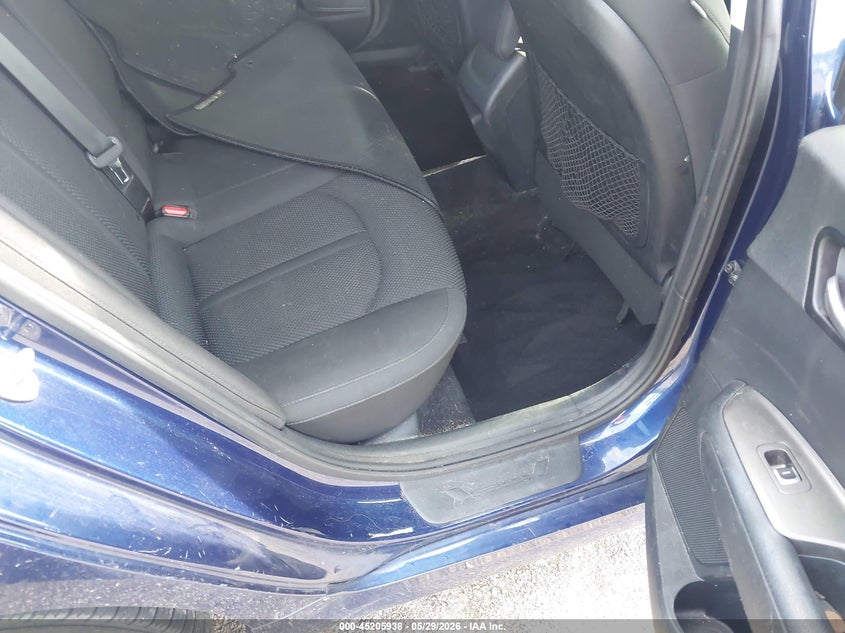 2019 Kia Optima VIN 5XXGT4L38KG373288 IAAI salvage auction — LEFT SIDE, Salvage Title, sold $1,250 on 2026-07-14 (photo 8)