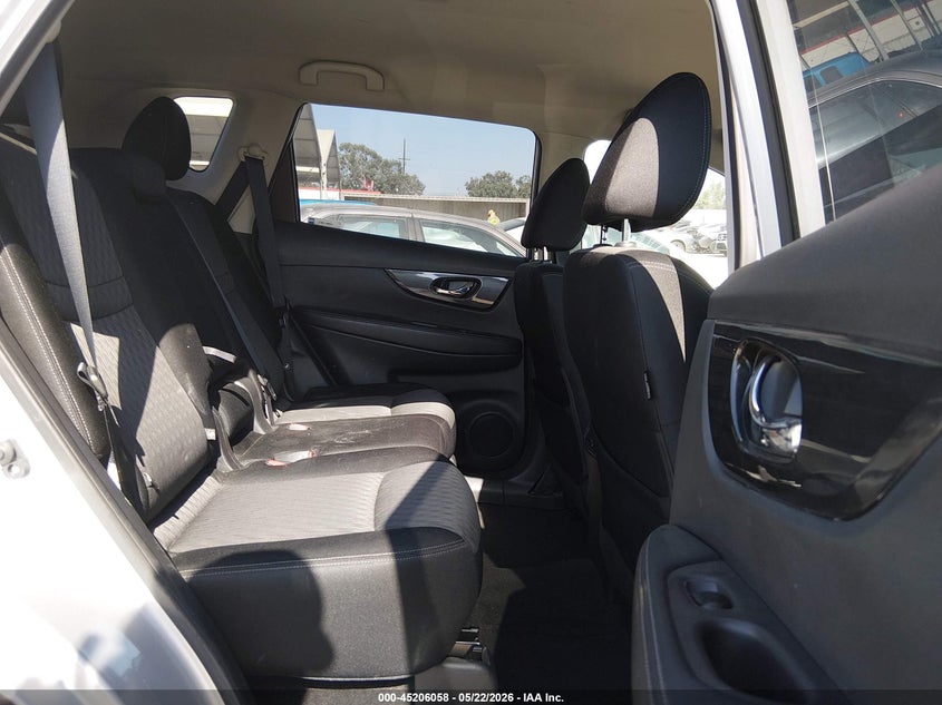 2017 Nissan Rogue VIN JN8AT2MV8HW277604 IAAI salvage auction — LEFT SIDE, Salvage (California), sold $3,250 on 2026-08-29 (photo 8)