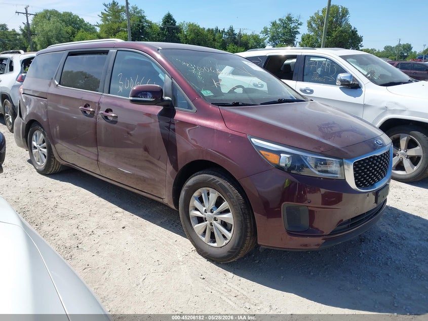 2017 Kia SEDONA VIN KNDMB5C19H6244204 IAAI salvage auction — LEFT SIDE, Salvage Title, sold $1,550 on 2026-07-14 (photo 1)