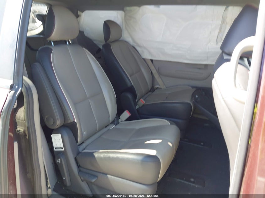 2017 Kia SEDONA VIN KNDMB5C19H6244204 IAAI salvage auction — LEFT SIDE, Salvage Title, sold $1,550 on 2026-07-14 (photo 8)