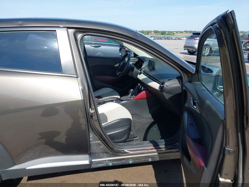 2018 Mazda Cx-3 VIN JM1DKFD70J0321849 IAAI salvage auction — REAR END, Salvage (Nebraska), sold $3,550 on 2026-07-30 (photo 5)